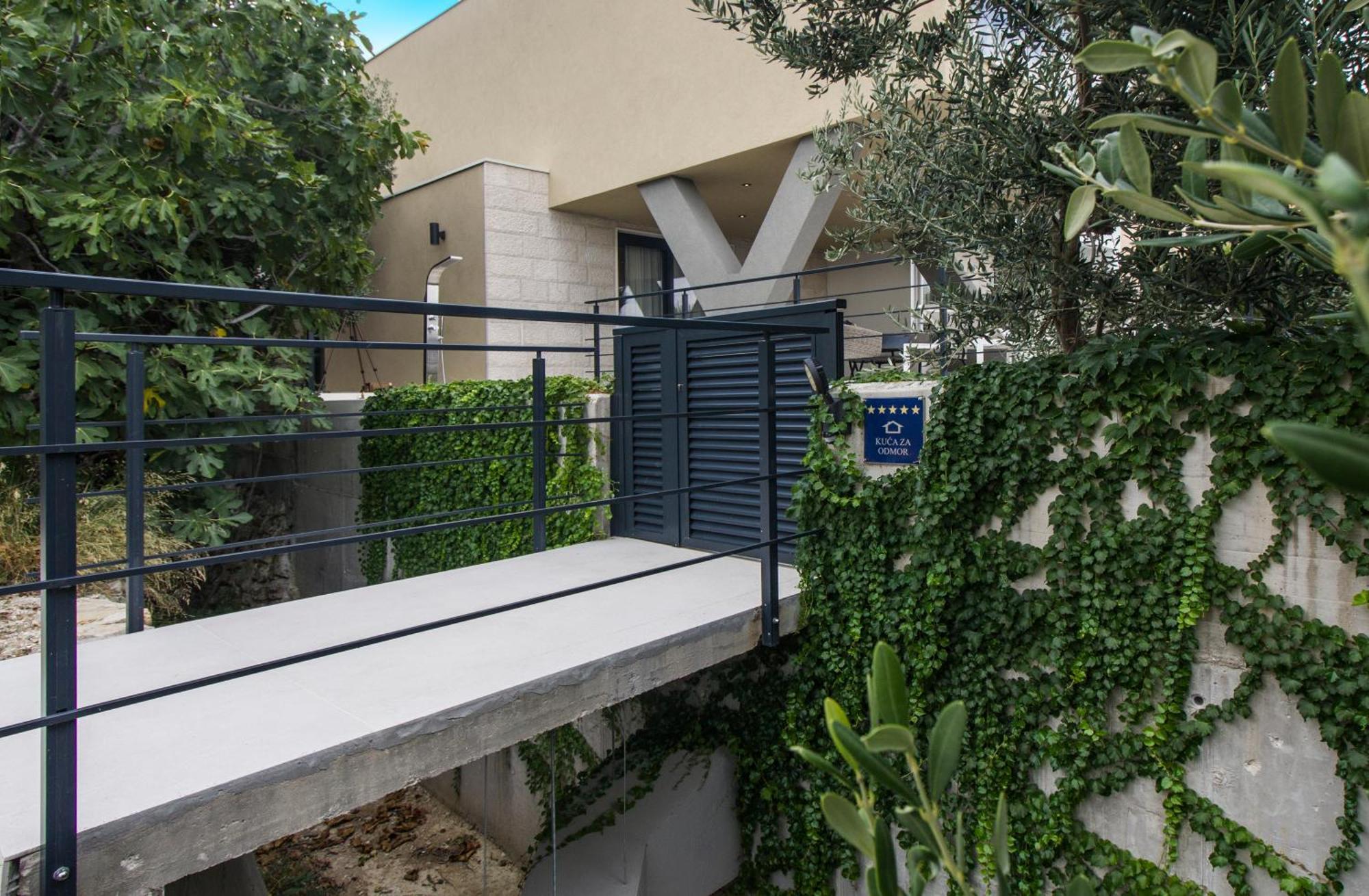 Villa Olive Grove ดูเช ภายนอก รูปภาพ